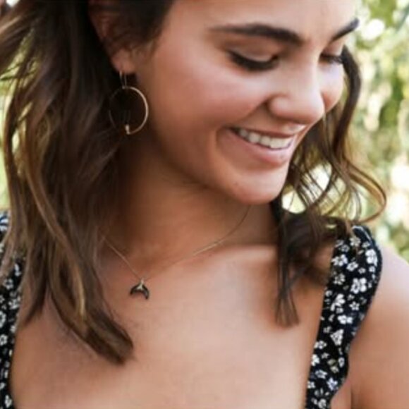 Black Agate Moon Necklace - Picture 1 of 1